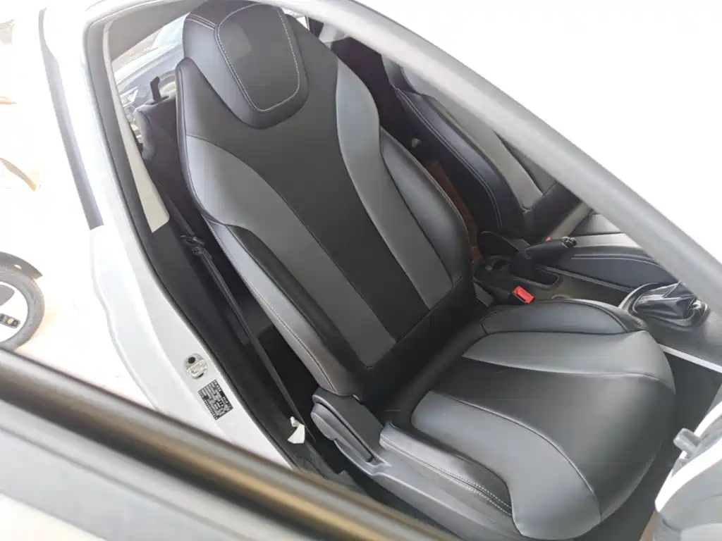 Roewe Clever — миниатюра 25