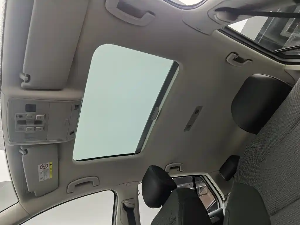 Volkswagen Golf — миниатюра 14