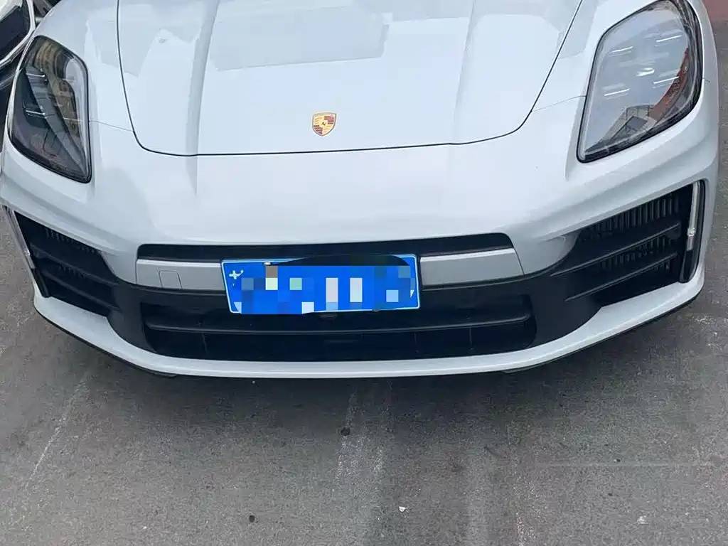Porsche Panamera — миниатюра 2
