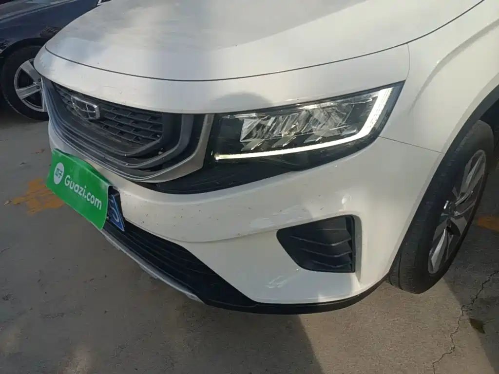 Geely Haoyue — миниатюра 24