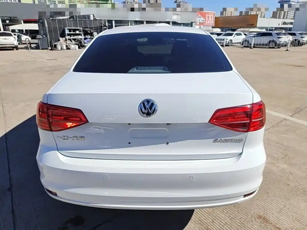 Volkswagen Sagitar — миниатюра 6