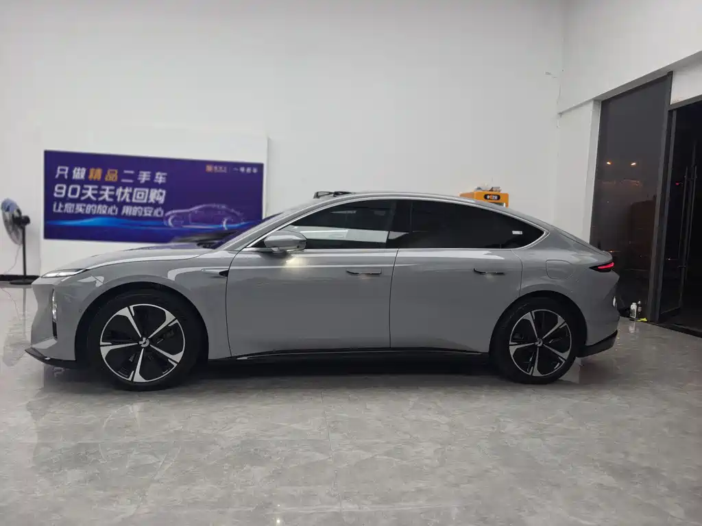 NIO ET5 — миниатюра 3