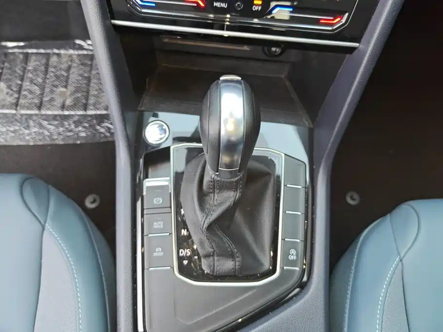 Volkswagen Tharu — миниатюра 16