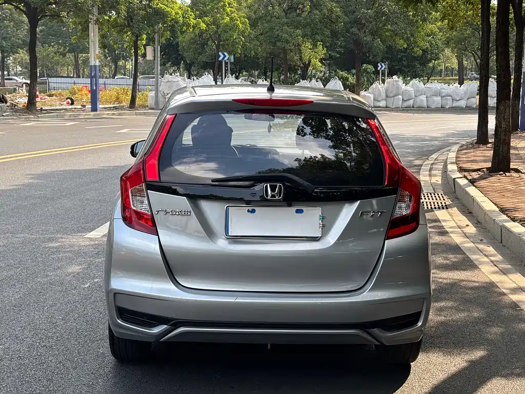 Honda Fit — миниатюра 28