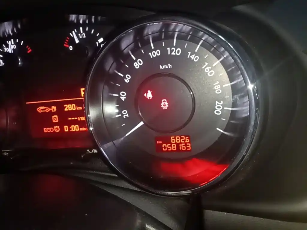 Peugeot 3008 — миниатюра 12