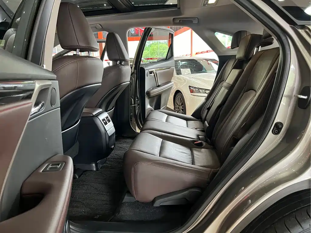 Lexus RX — миниатюра 9