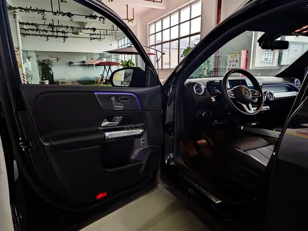 Mercedes-Benz GLB 2023 GLB 220 Fashion
