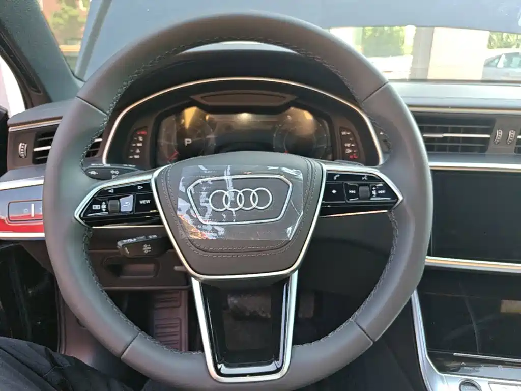Audi A6L — миниатюра 11