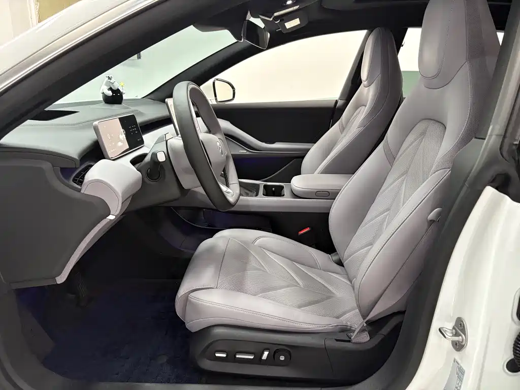 NIO ET5T 2025 75kWh Touring