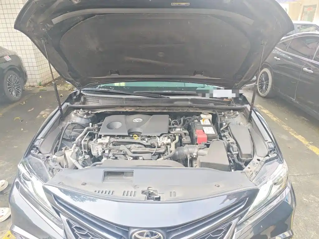 Toyota Camry — миниатюра 21