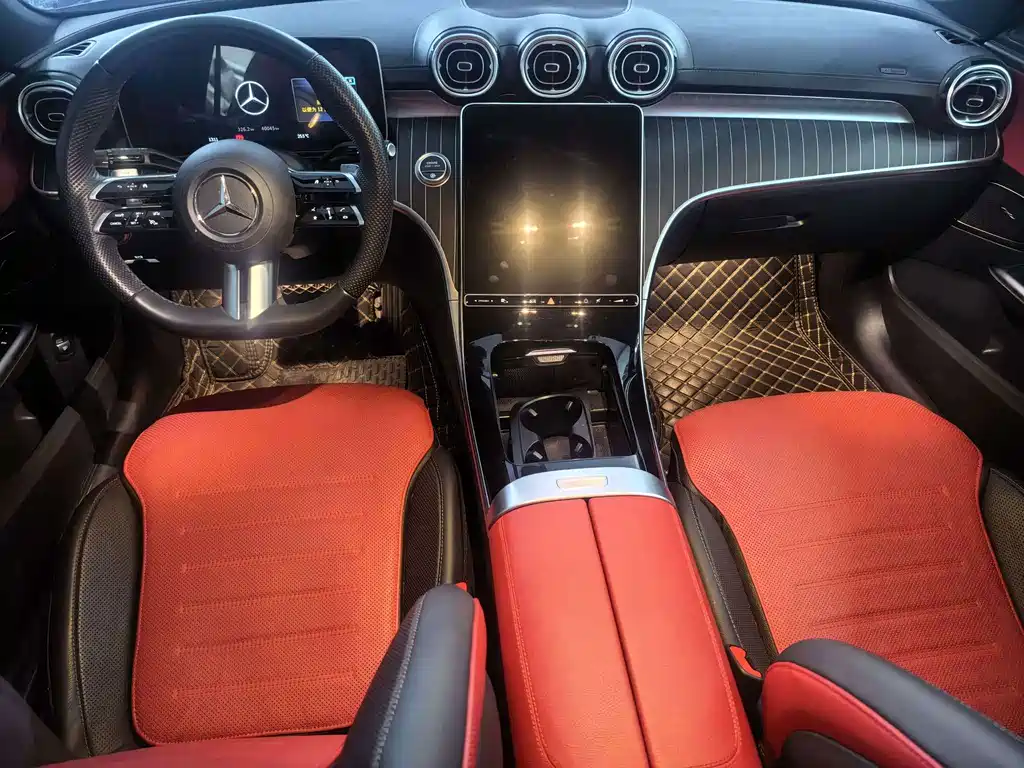 Mercedes-Benz C-Class — миниатюра 8