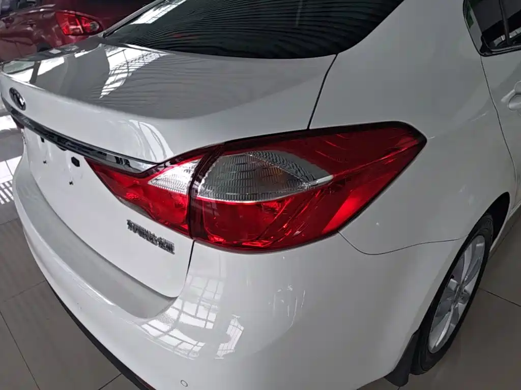 Kia K3 — миниатюра 8