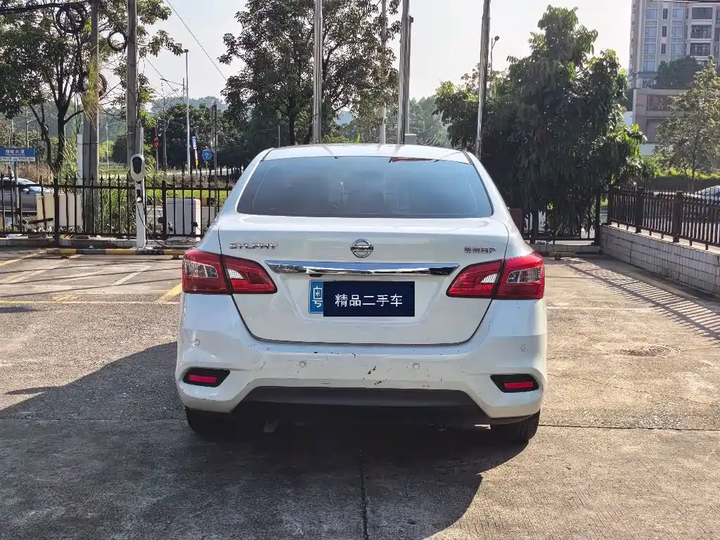 Nissan Sylphy — миниатюра 4