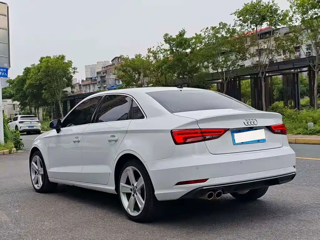 Audi A3 — миниатюра 9