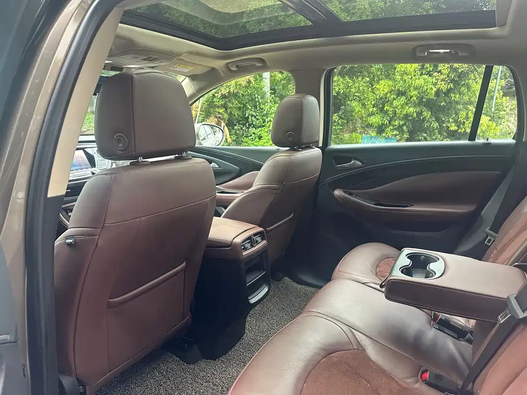 Buick Envision Plus — миниатюра 4