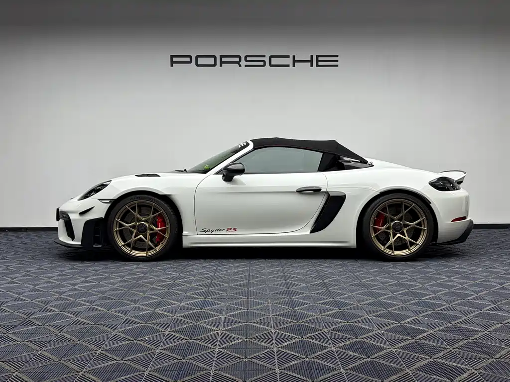 Porsche 718 2023 Spyder RS 4.0L