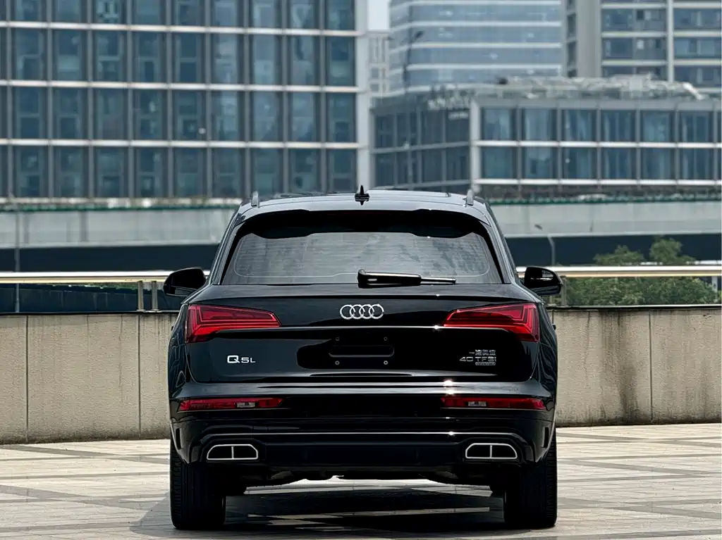 Audi Q5L 2023 40T Luxury