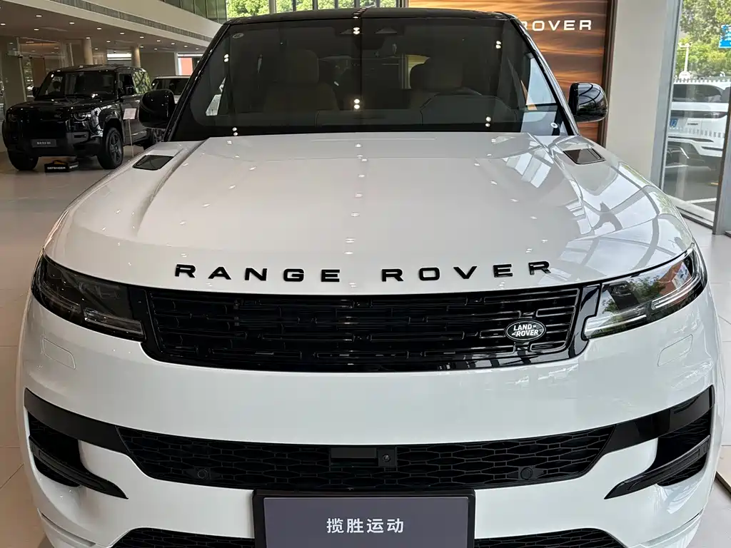 Land Rover Range Rover Sport 2026 400PS Dynamic SE