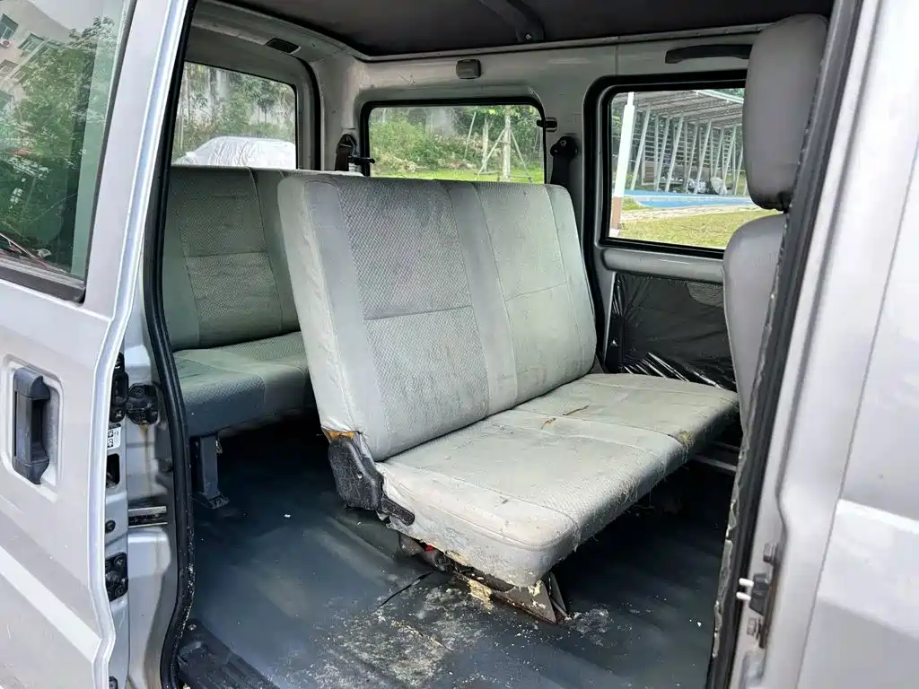 Wuling Rongguang — миниатюра 8