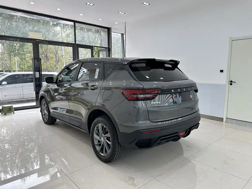 Geely Binyue — миниатюра 23
