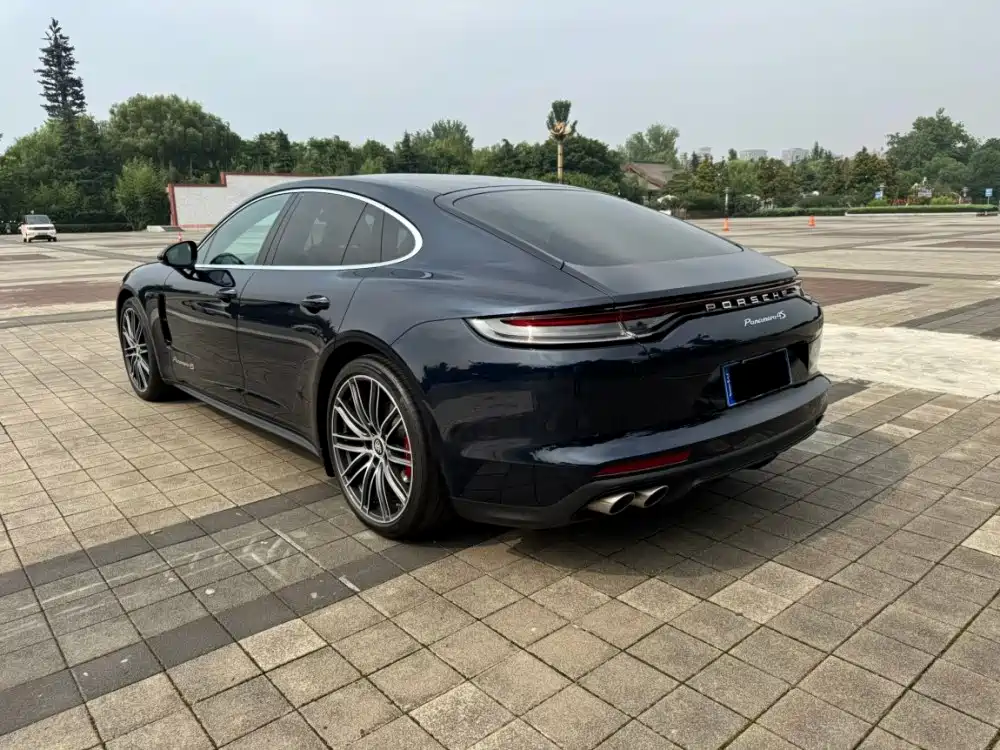 Porsche Panamera — миниатюра 13
