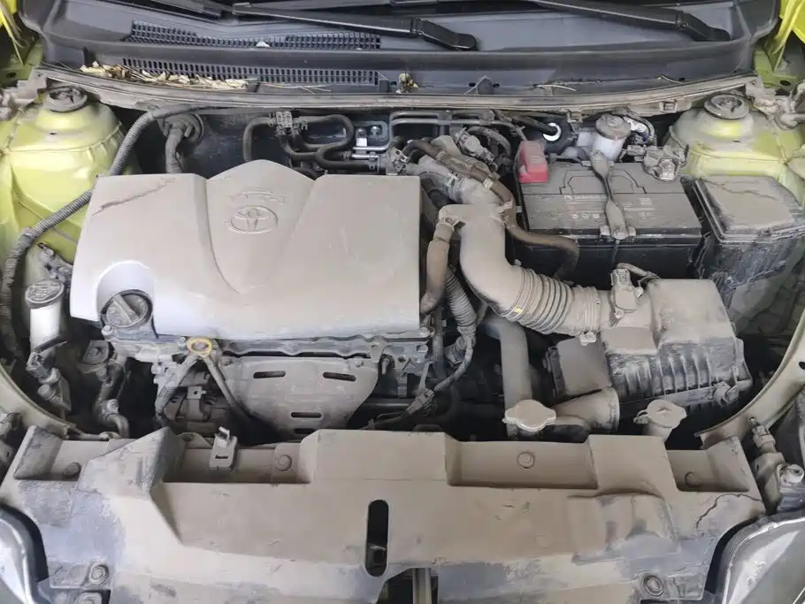Toyota Yaris L — миниатюра 10