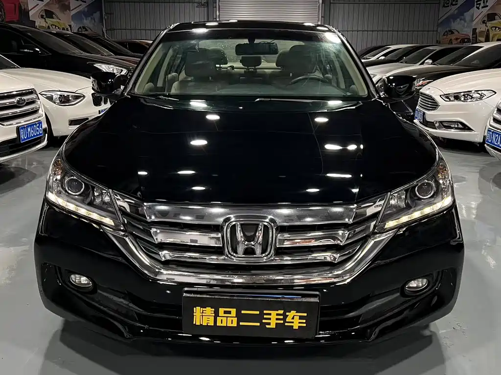 Honda Accord 2015 2.0L LXS Elite