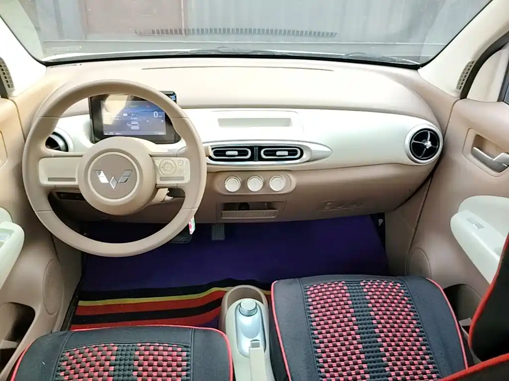 Wuling Mini EV MINIEV 2025