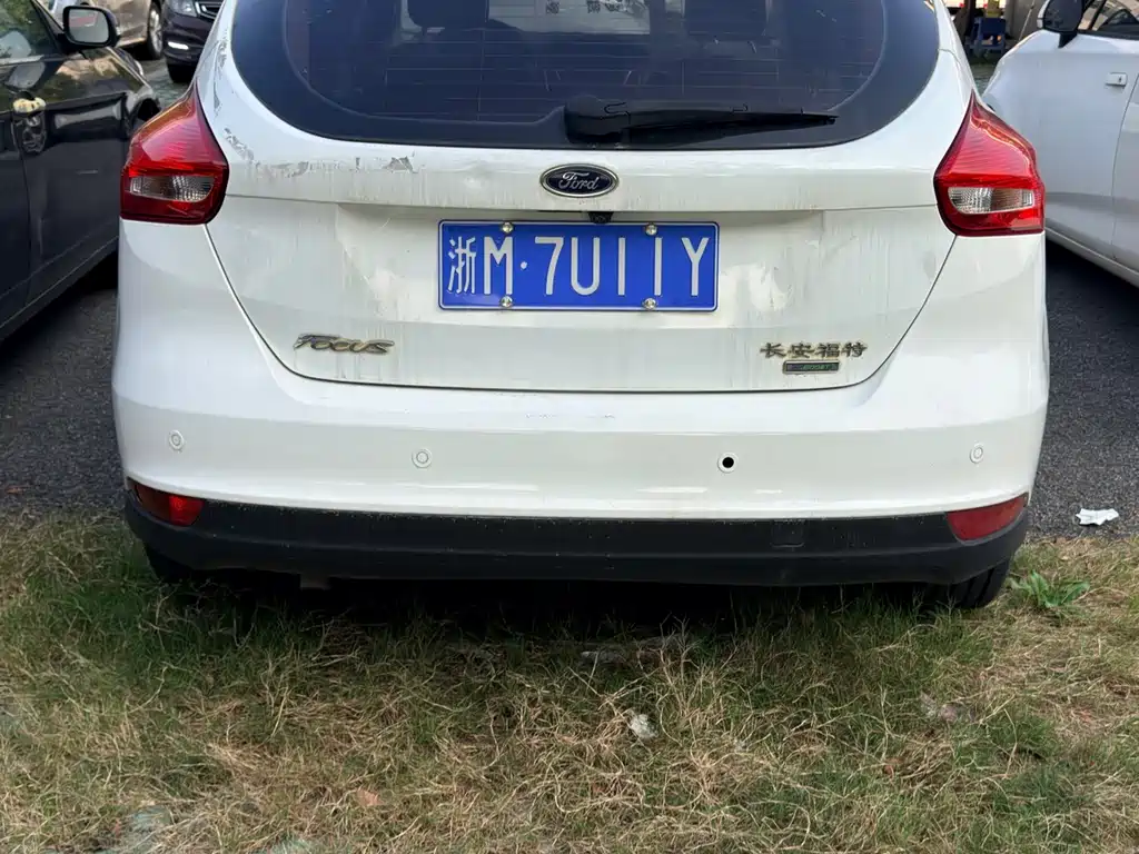 Ford Focus — миниатюра 4