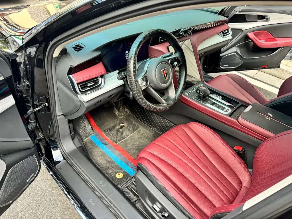 Hongqi Hongqi H5 — миниатюра 6