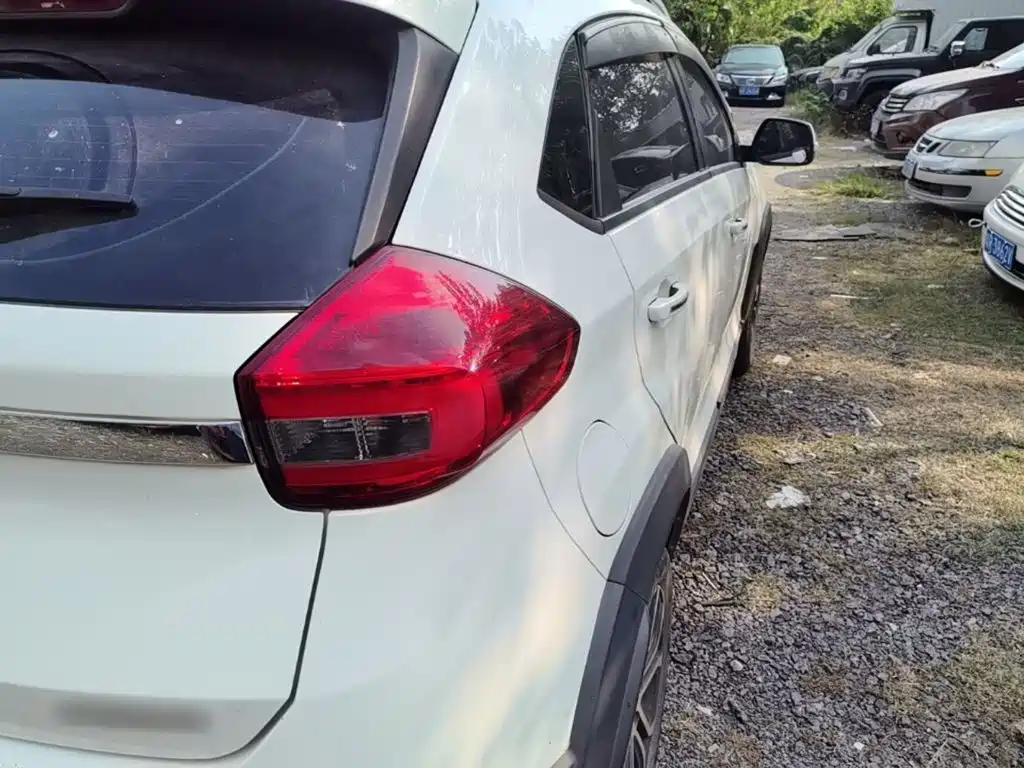 Chery Tiggo 3x — миниатюра 8