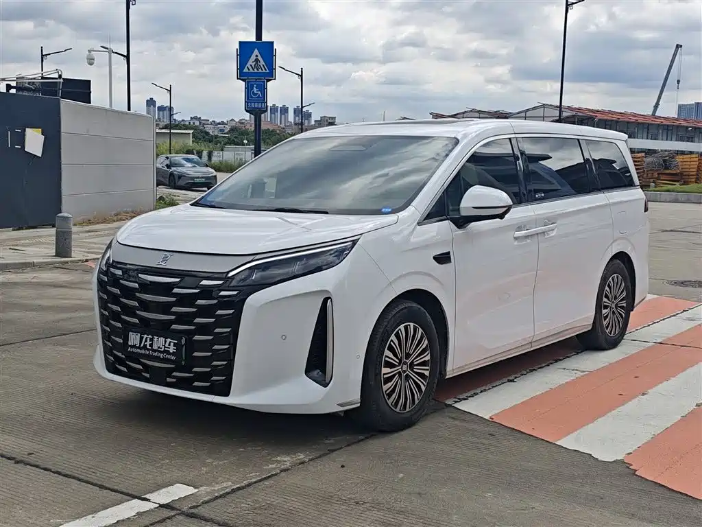 BYD Xia
