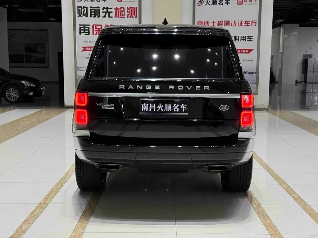Land Rover Range Rover — миниатюра 7