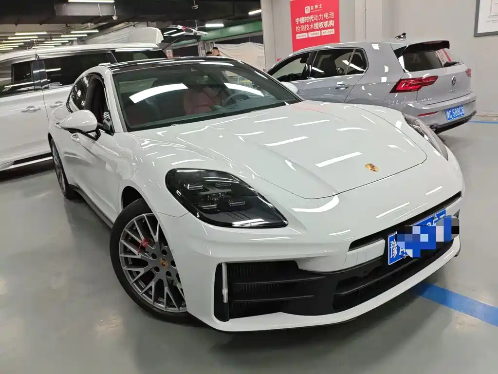 Porsche Panamera — миниатюра 2