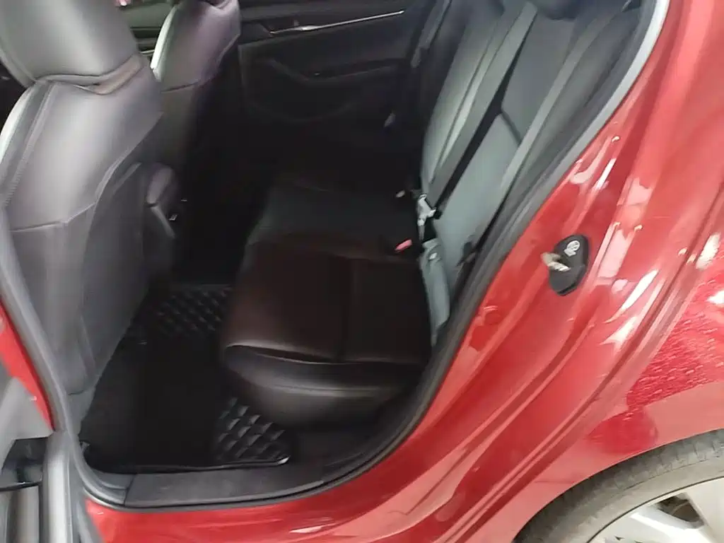 Mazda 3 Axela — миниатюра 17