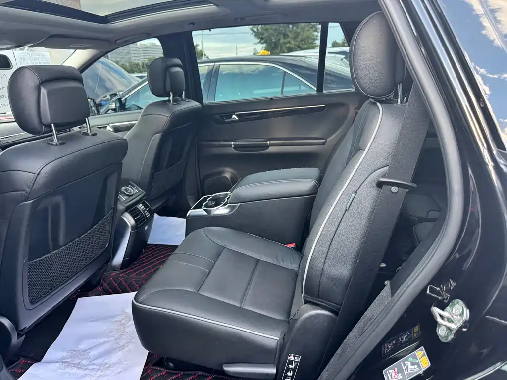 Mercedes-Benz R 2015 R 400 4MATIC
