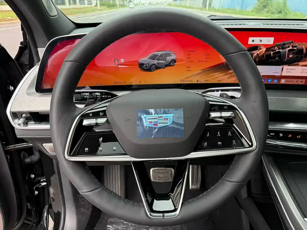 Cadillac XT5 2025 2.0T Luxury