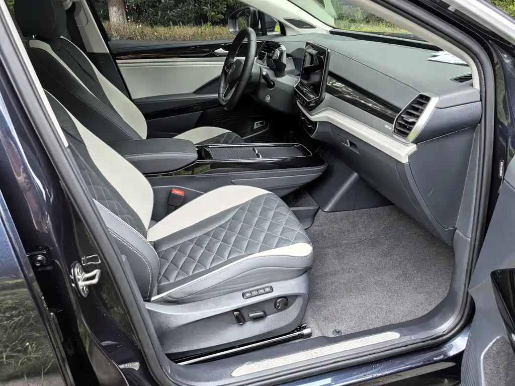 Volkswagen ID.6 Crozz — миниатюра 9