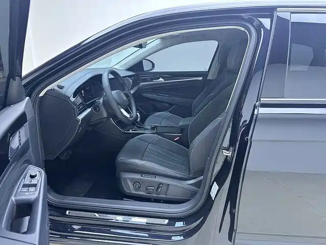Volkswagen Passat — миниатюра 13