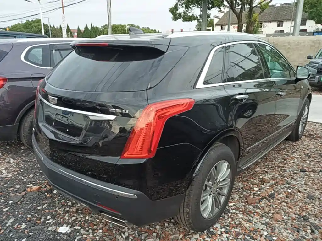 Cadillac XT5 — миниатюра 7