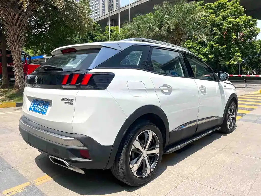 Peugeot 4008 — миниатюра 7