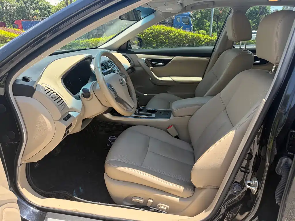 Nissan Teana — миниатюра 7