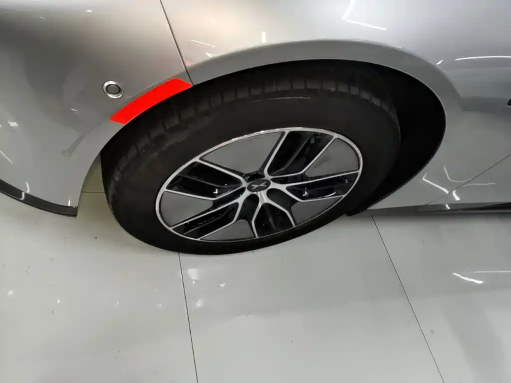 XPeng P7 — миниатюра 23