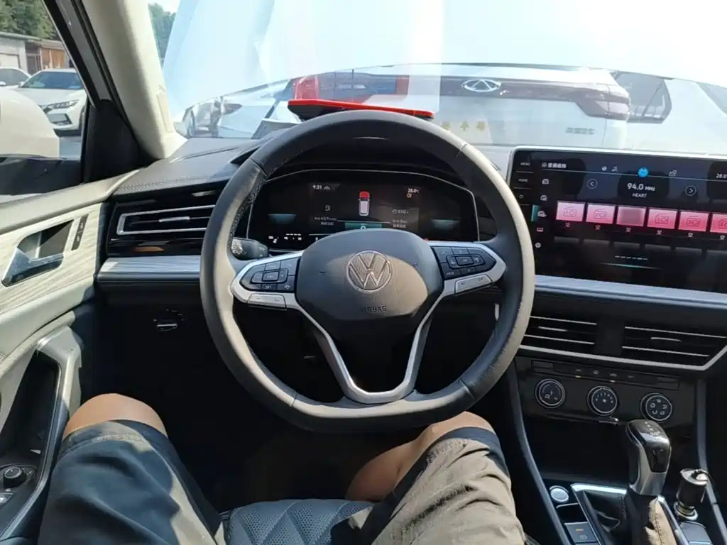 Volkswagen Sagitar — миниатюра 11
