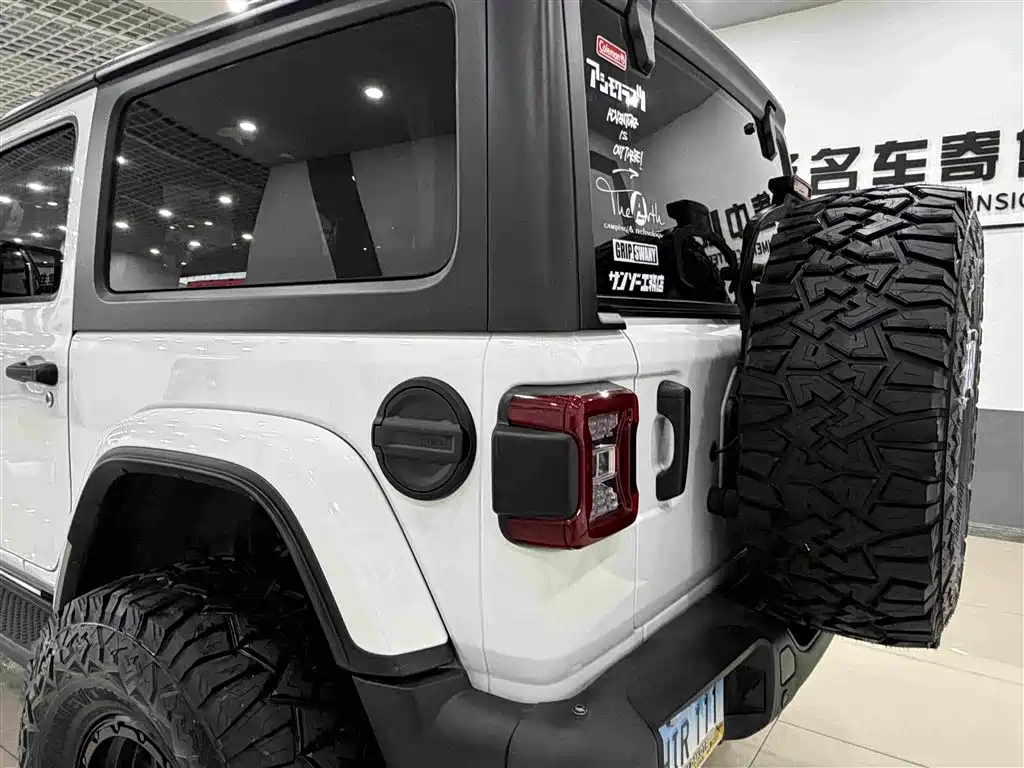 Jeep Wrangler — миниатюра 11
