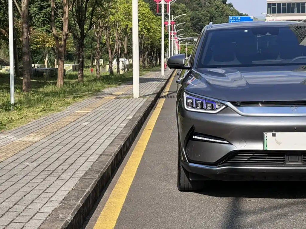 BYD PLUS New Energy — миниатюра 23