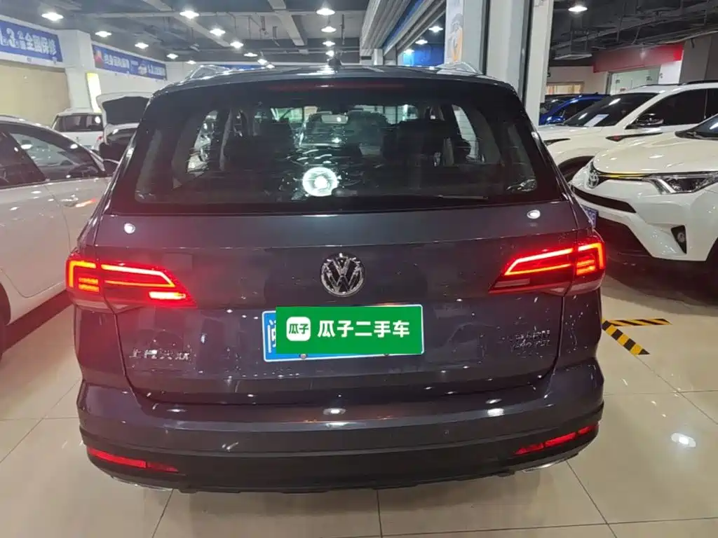Volkswagen Tharu — миниатюра 6
