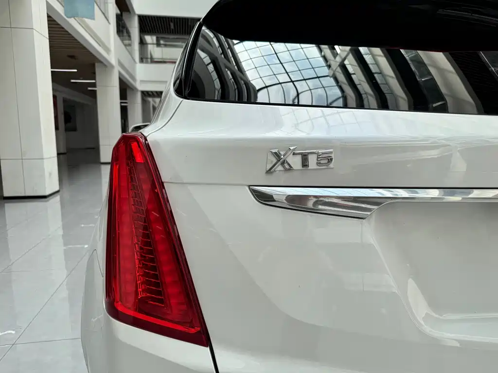 Cadillac XT5 — миниатюра 23
