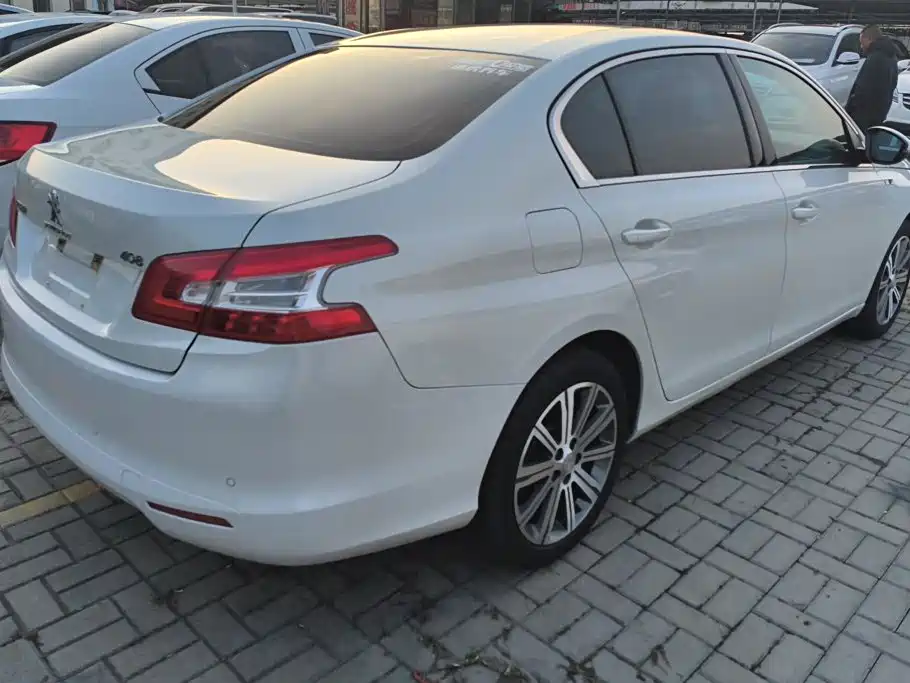 Peugeot 408 — миниатюра 3
