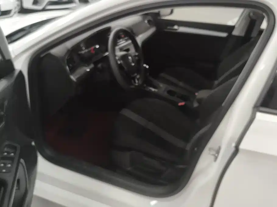 Volkswagen Lamando — миниатюра 9